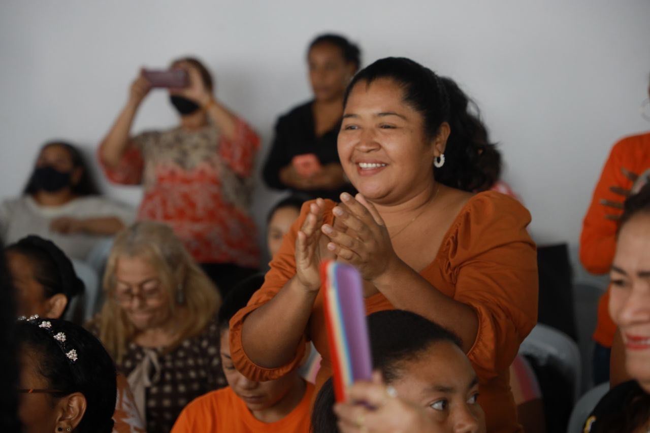 Alcaldesa Virna Johnson reinició la Escuela de Formación para Mujeres del Distrito de Santa Marta