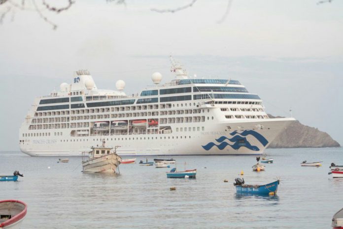 635 pasajeros y 388 tripulantes llegarán a bordo del Pacific Princess