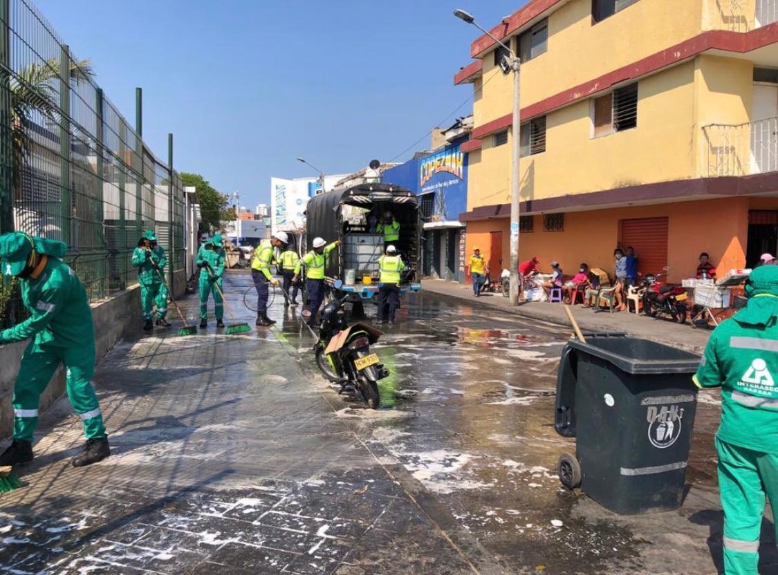 UDEP desarrolla jornada de limpieza  y desinfección en el mercado