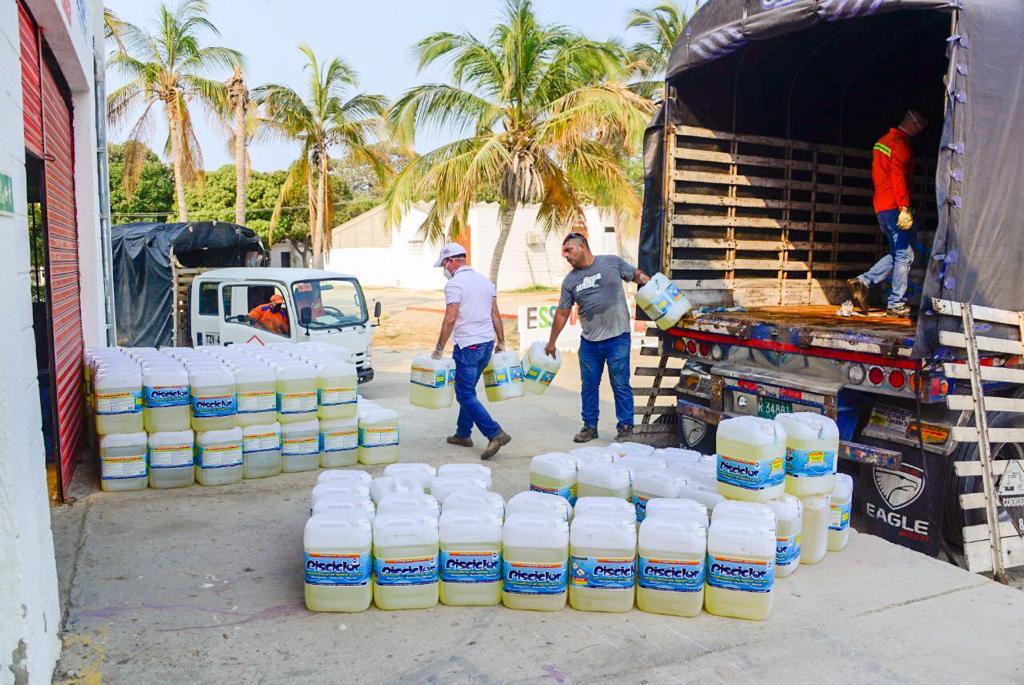 Llegan 30 toneladas de hipoclorito y 10 de cloro gaseoso para purificar el agua en Santa Marta