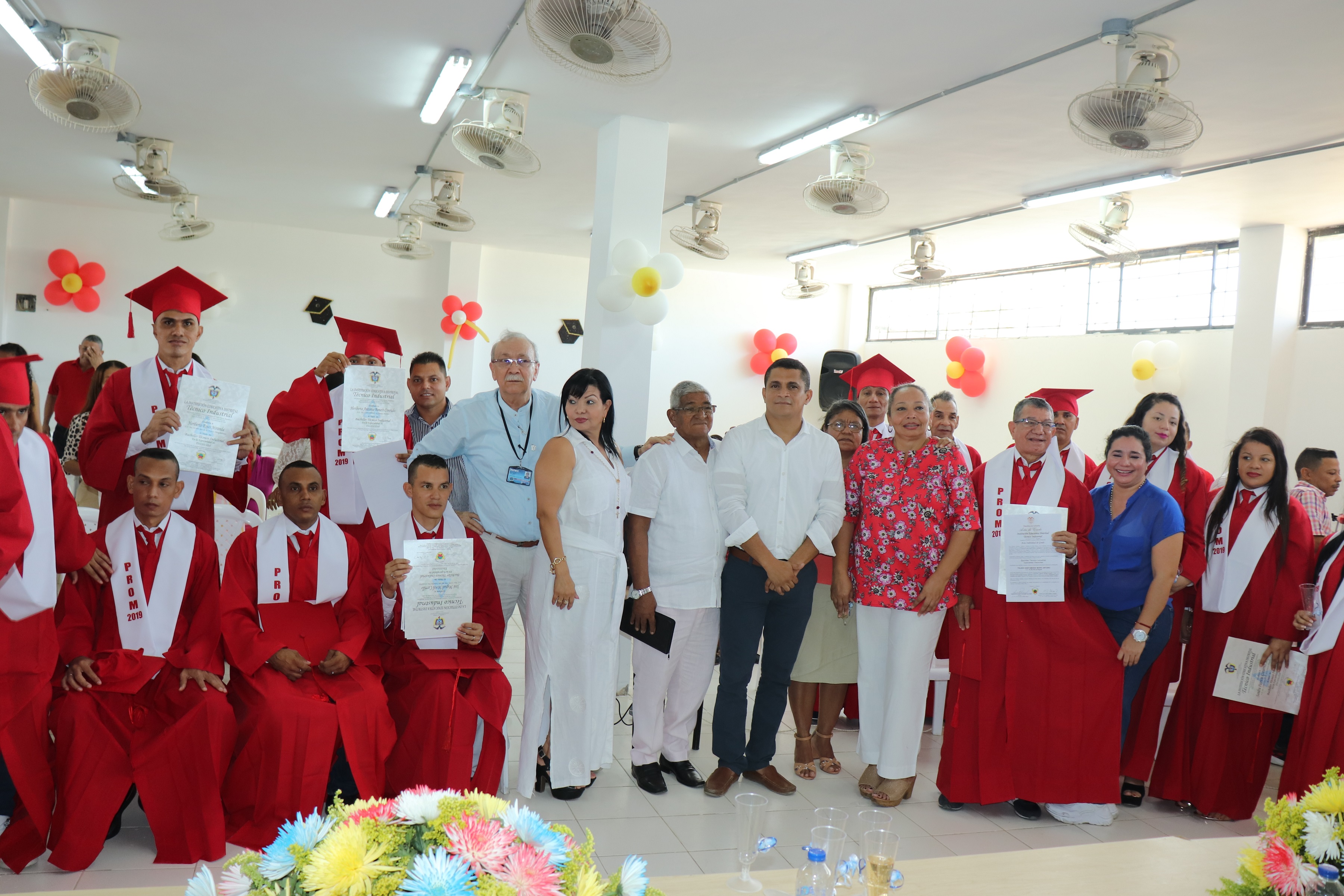 Alcaldía del Cambio acompañó ceremonia de graduación en Cárcel Rodrigo de Bastidas